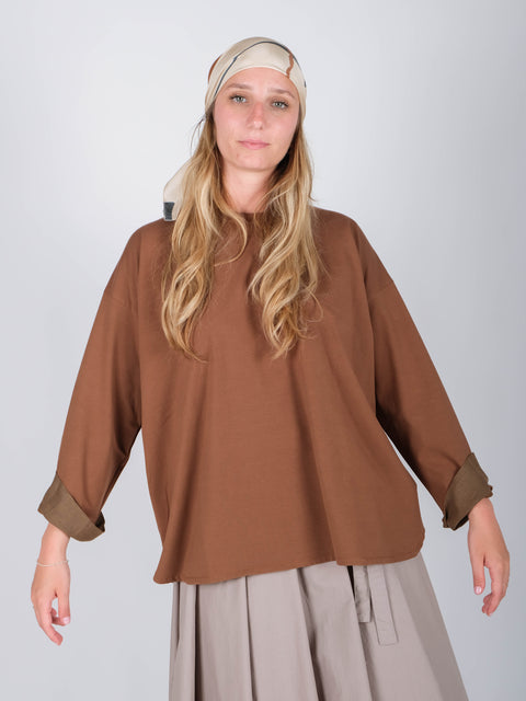 T-shirt Camilla sigaro