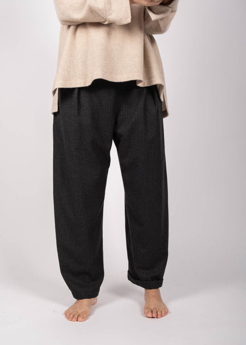 Pantaloni Loto in gabardina di lana (tessuto operato)