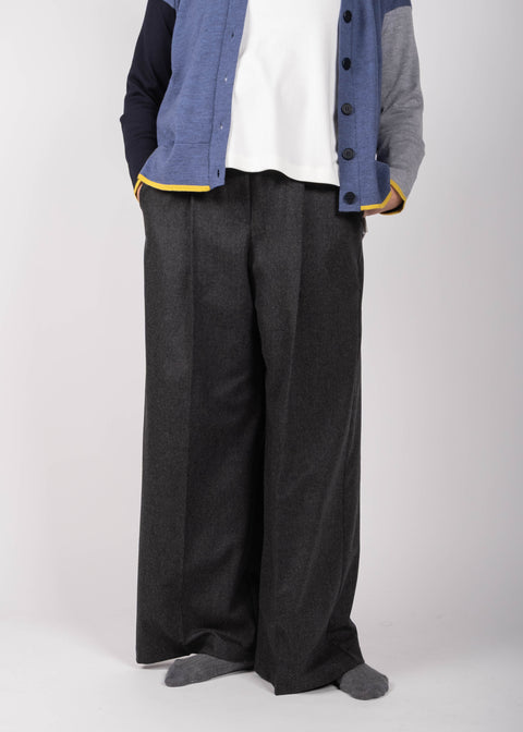 Pantalone Giovanna in gabardina di lana