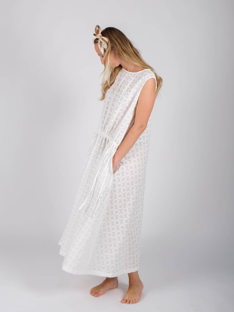 Abito Amélie in  cotone ricamato