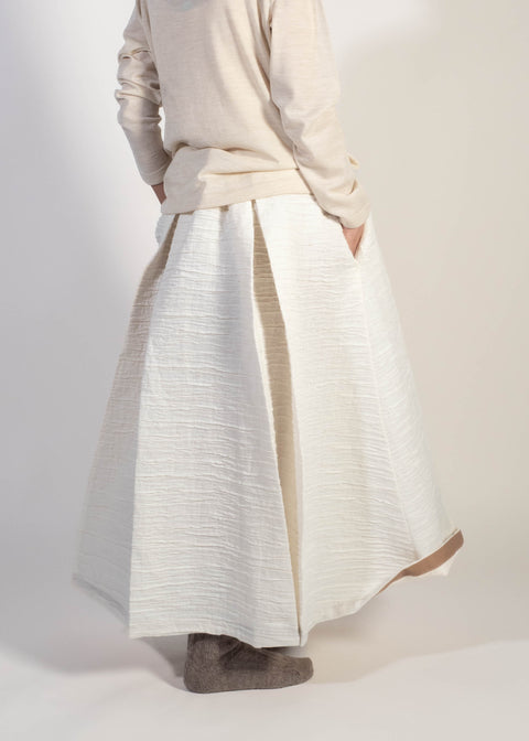 Gonna Maria Luna goffrata